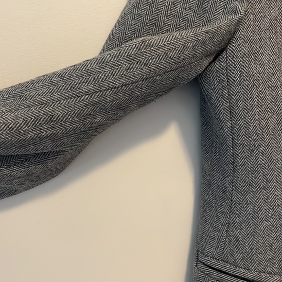 Gap Oversized Herringbone Blazer - Picture 4 of 9